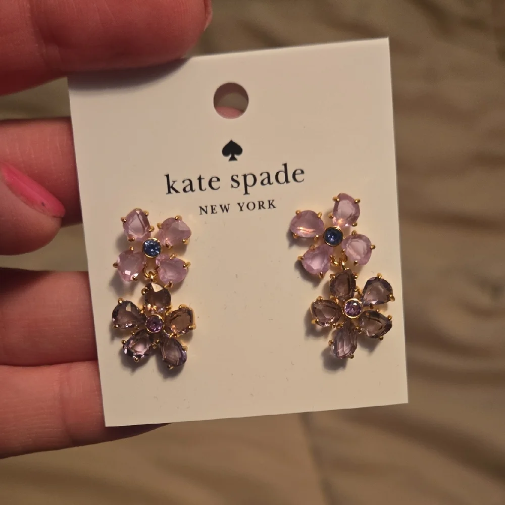 kate spade gold-tone pink and lavender floral drop earrings - Picture 1 of 2